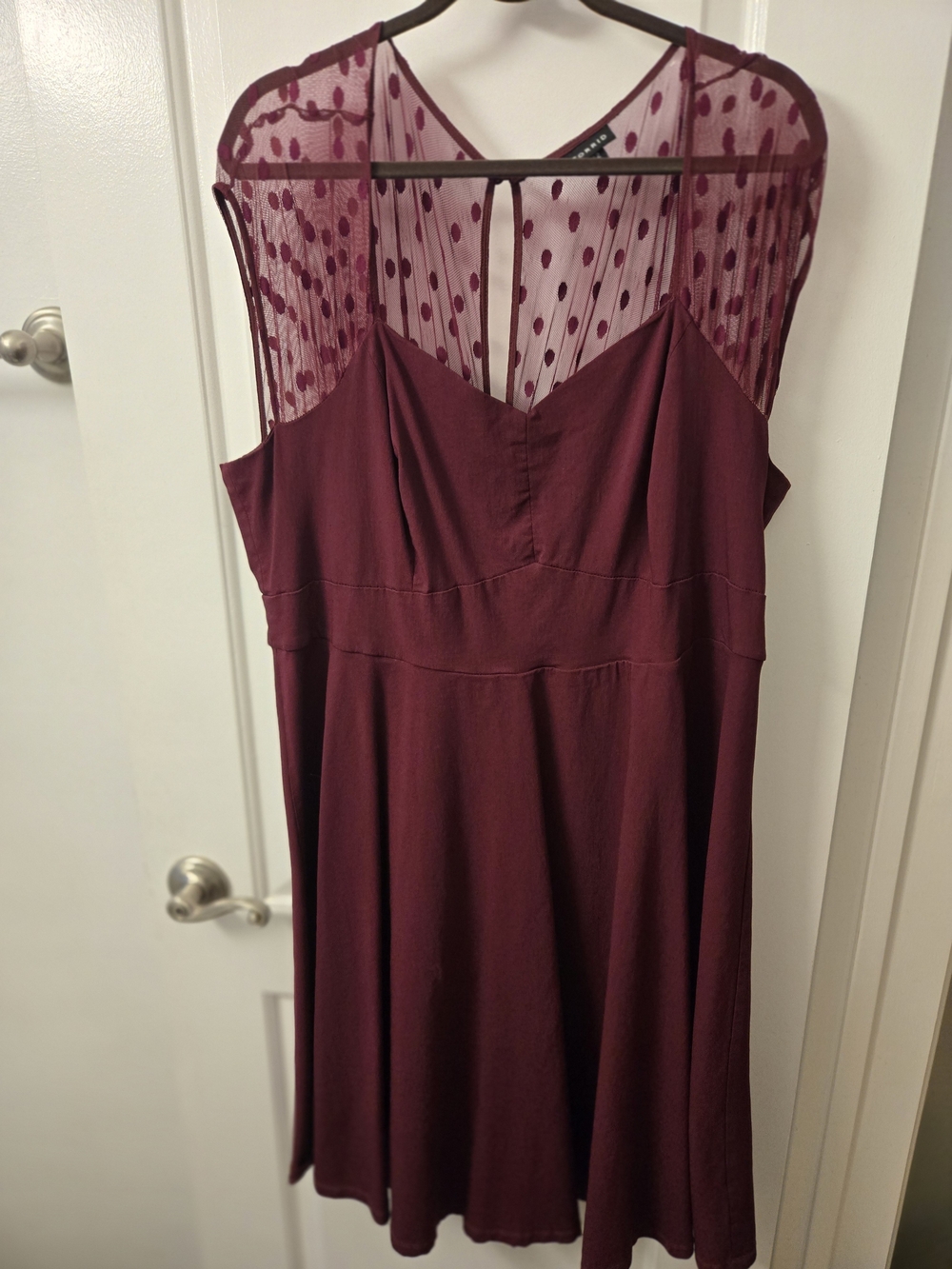 Torrid 3x Sleeveless Burgundy Polka Dot Mesh Yoke Dress